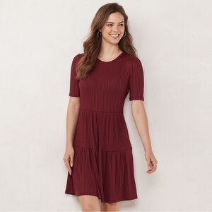 LC Lauren Conrad| Burgundy Tiered Babydoll Mini Dress Size Small